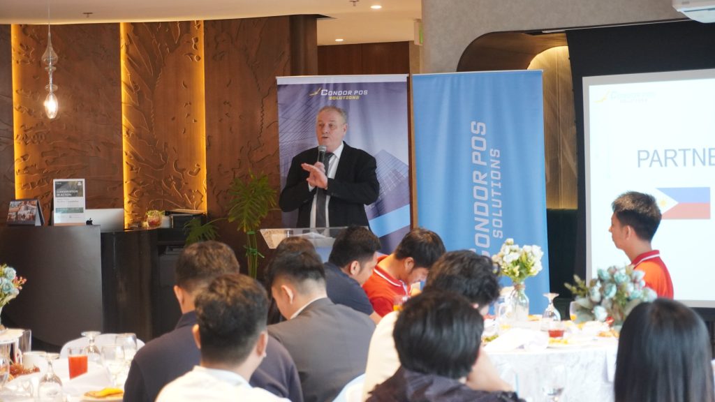 Dave Appleton during his Presentation | Condor PH